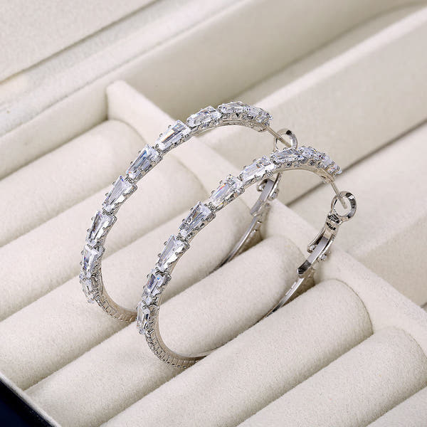 Simple Gold Ladies Zircon Earrings European And American Big Earrings null