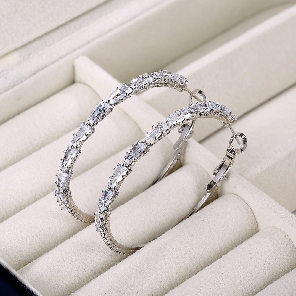 Simple Gold Ladies Zircon Earrings European And American Big Earrings null