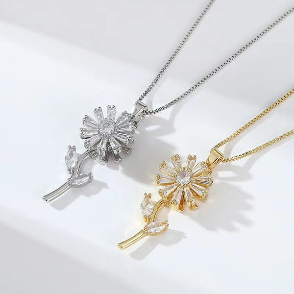 Rotating Little Necklace Female Niche null