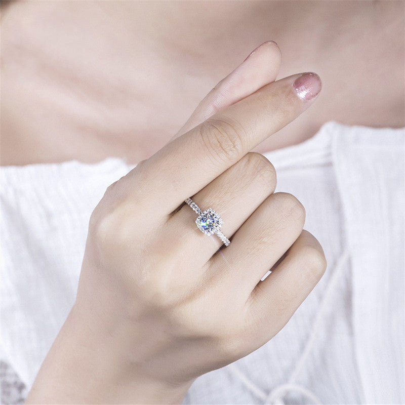 Ladies Moissanite 1 Carat Diamond Ring Luxury Round Diamond Princess Square Ring null