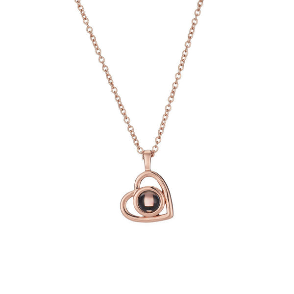 Projection silver necklace