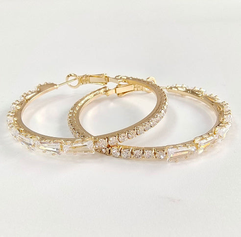 Simple Gold Ladies Zircon Earrings European And American Big Earrings null