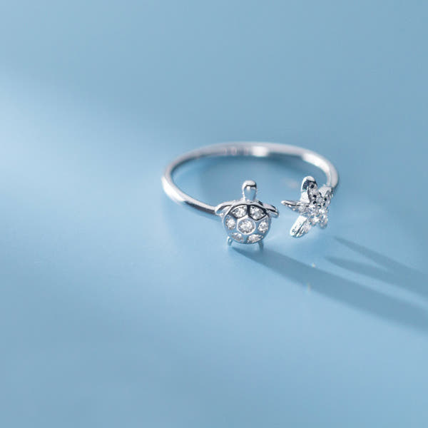 Silver women's ring