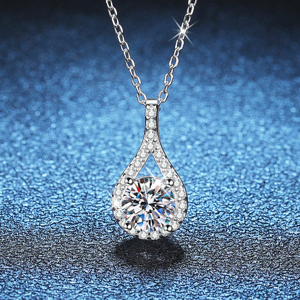 Silver Necklace Moissanite Pendant